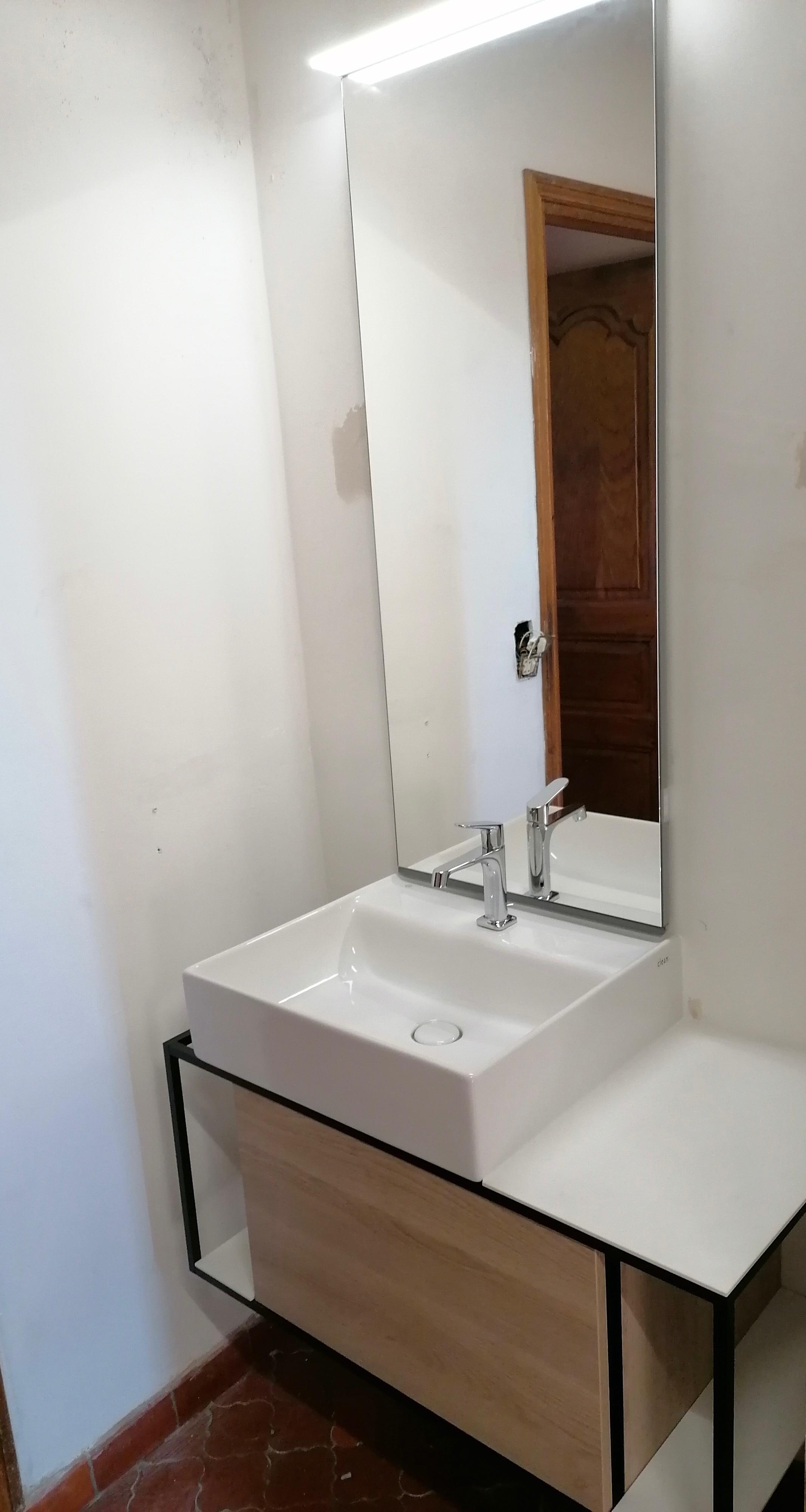Installation de chauffe-eau par SPC Plombier & Chauffage à Marigny-le-Lozon
